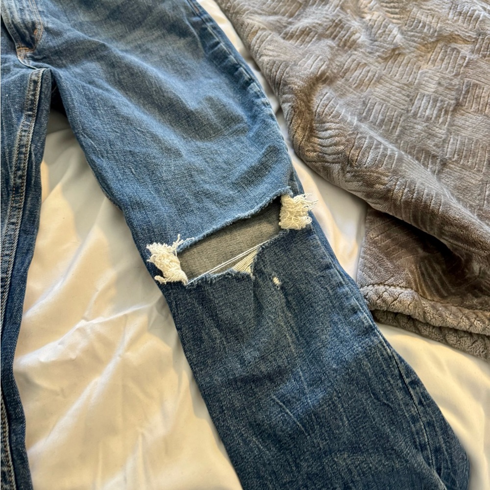 Abercrombie & Fitch High Rise Skinny Jeans